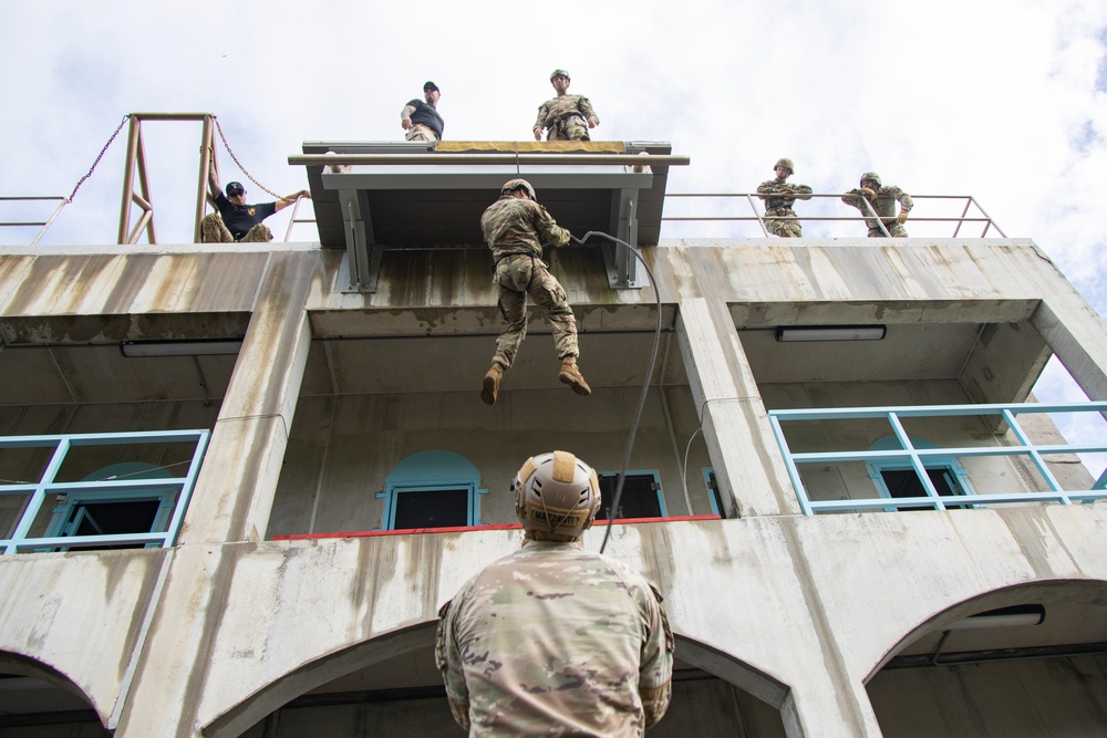 Belay On: U.S. Soldiers conduct tower rappelling operations at MCBH