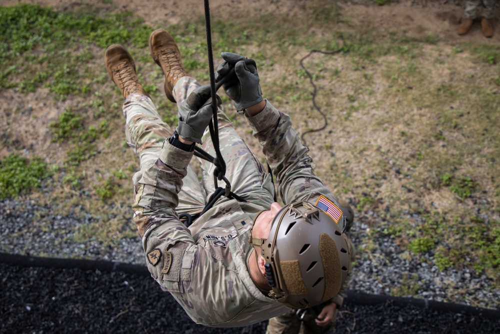 Belay On: U.S. Soldiers conduct tower rappelling operations at MCBH