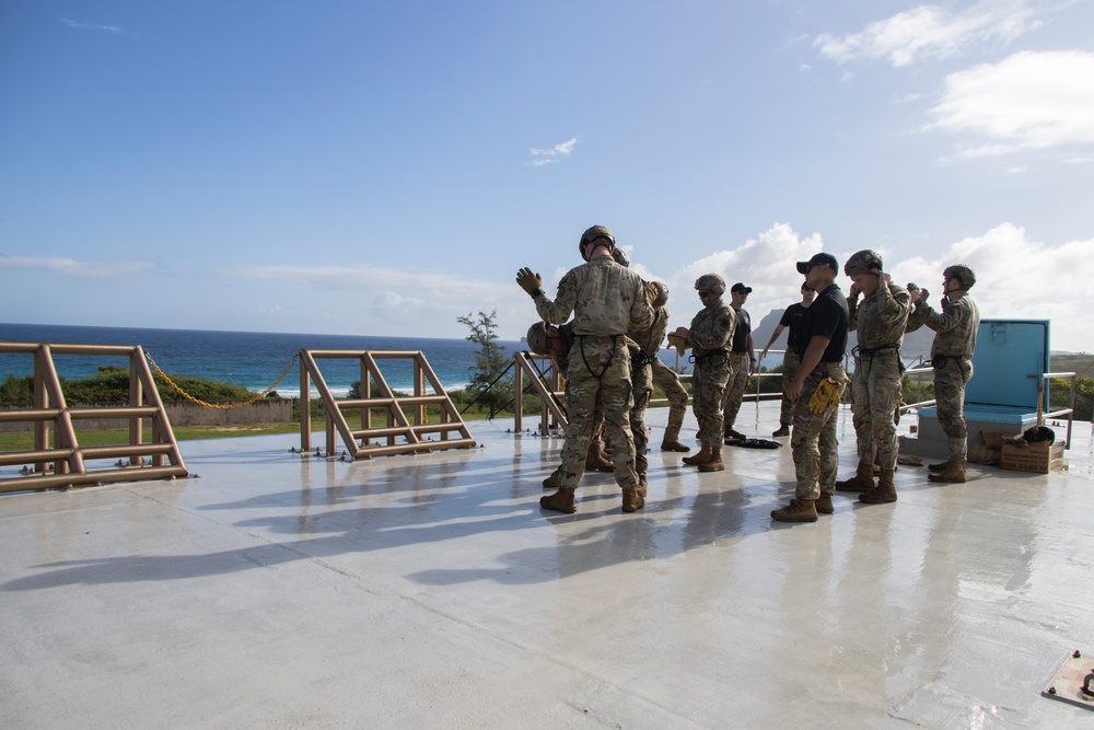 Belay On: U.S. Soldiers conduct tower rappelling operations at MCBH