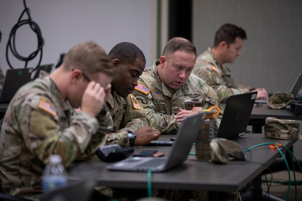 11th Signal Corps Hosts the Data Leader's Course