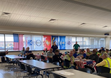 Army Reserve leader honors Veterans at P3 breakfast