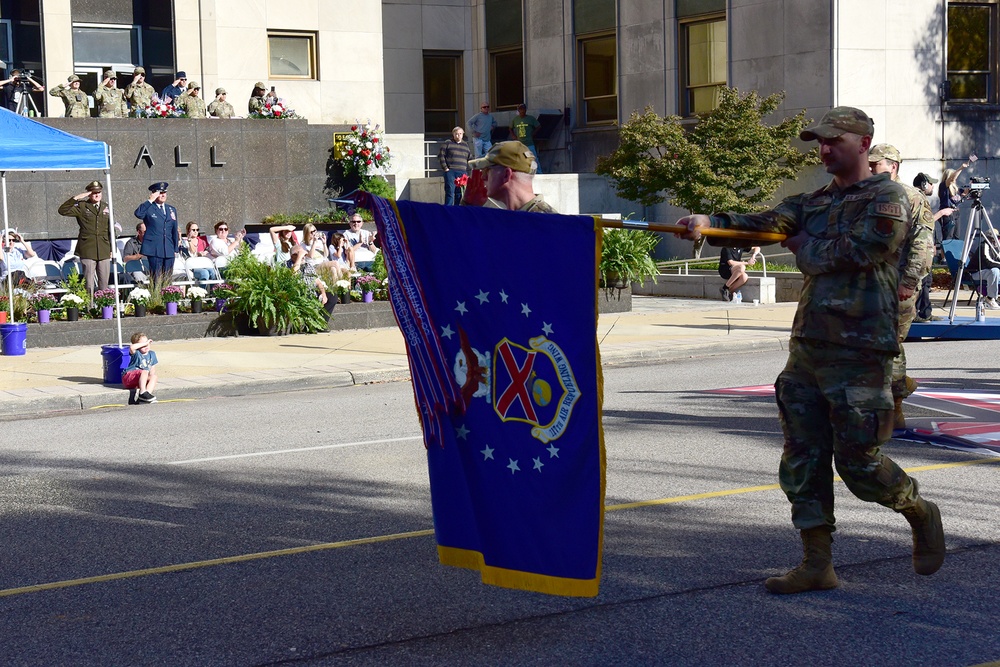 117th Airmen honor veterans