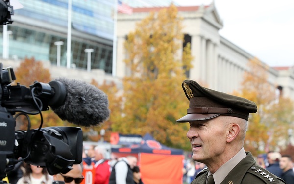 Veterans receive honor at Soldier Field during Chicago Bears ‘Salute to Service’ game