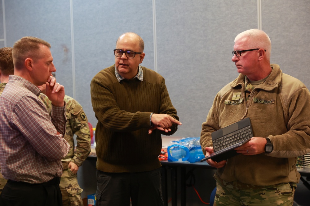 Ways and Means: Washington National Guard Soldiers talk strategy during two-day conference