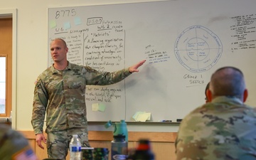 Ways and Means: Washington National Guard Soldiers talk strategy during two-day conference