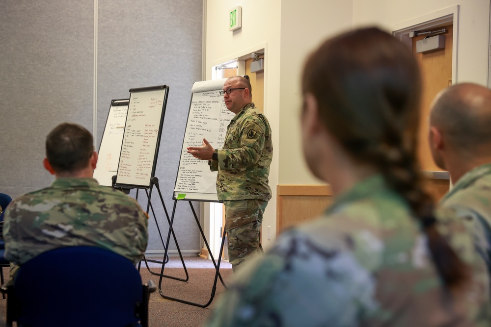 Ways and Means: Washington National Guard Soldiers talk strategy during two-day conference