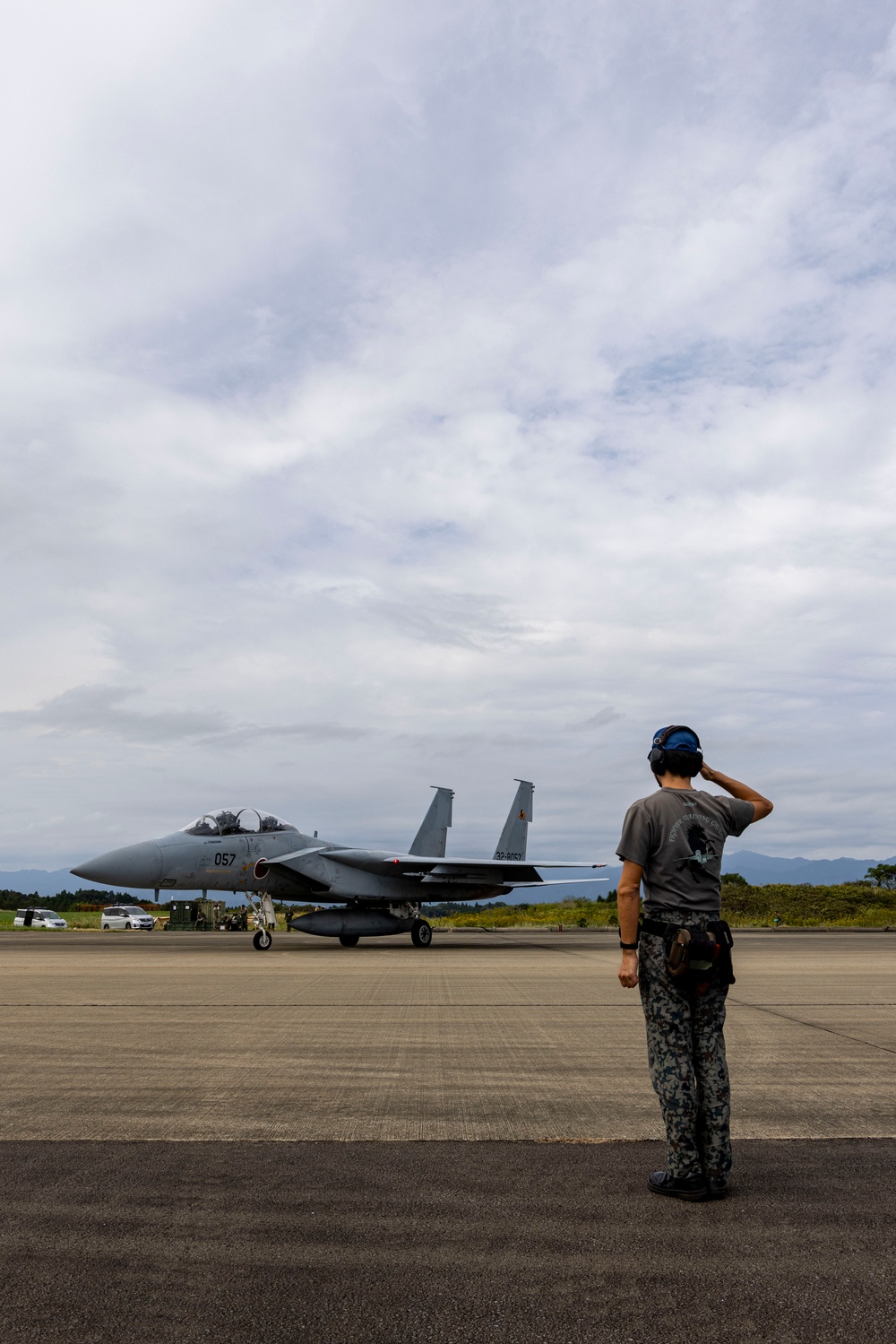 KS 25 | Japanese, U.S. 5th generation aircraft train together