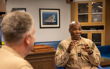 Carrier Strike Group 10 Commander visits USS Iwo Jima