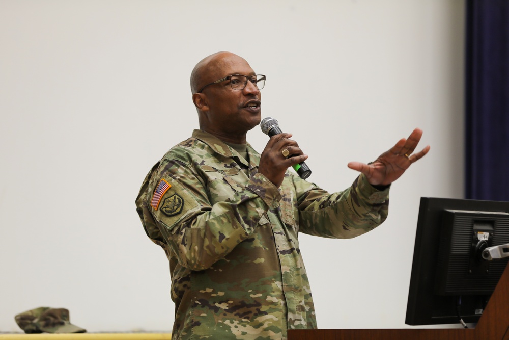 Maj. Gen. Rodney Boyd Serves as Master of Ceremonies for Hines VA Hospital's Veteran's Day Parade