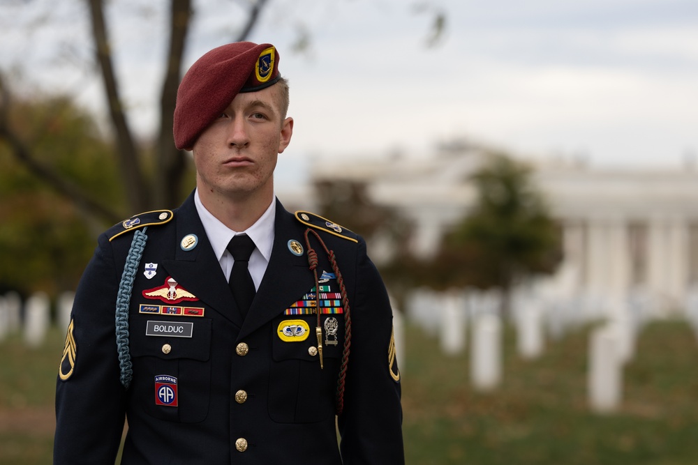 82nd Airborne Division honored in Arlington National by veterans association