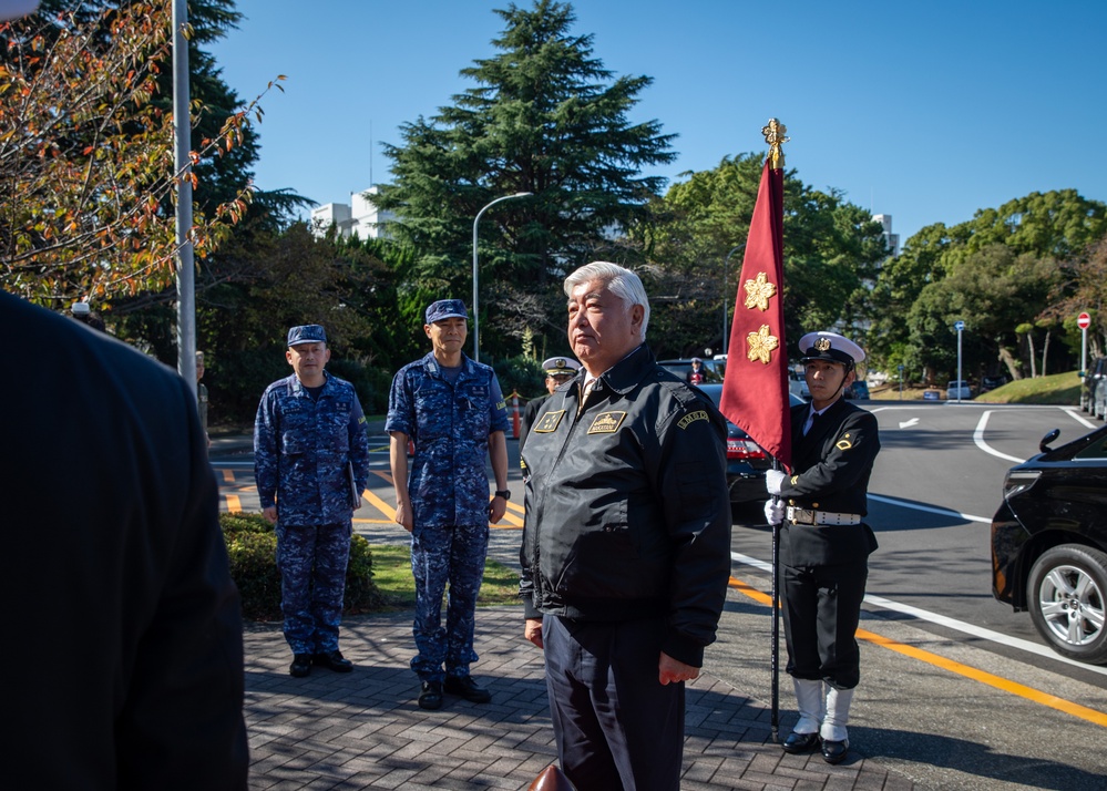 Japan Minister of Defense Visits U.S. 7th Fleet