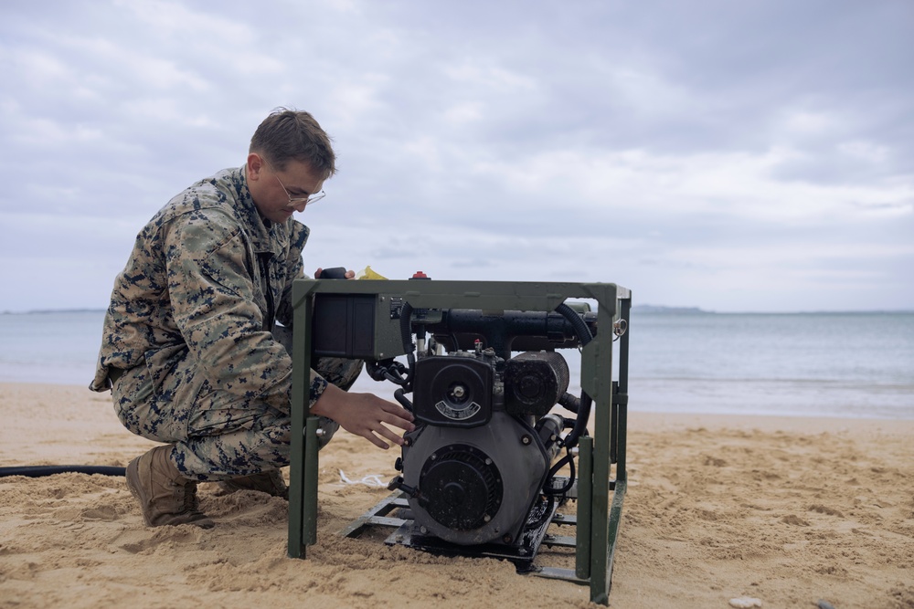 CLB-31 conducts battalion field exercise