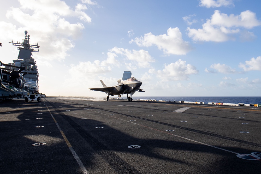 Boxer, 15th MEU conduct Air Power Demonstration Rehearsal