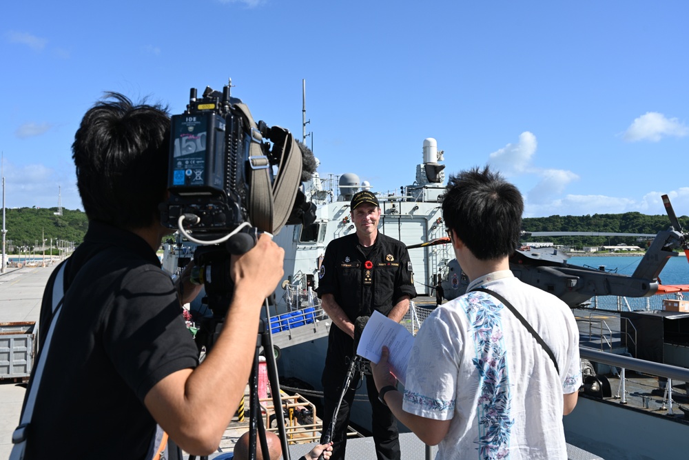 Commander, Royal Canadian Navy Vice Adm. Angus Topshee Visits White Beach Naval Facility