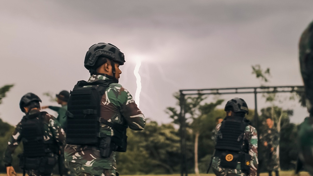 Keris MAREX 24: Ambush Patrol SMEE