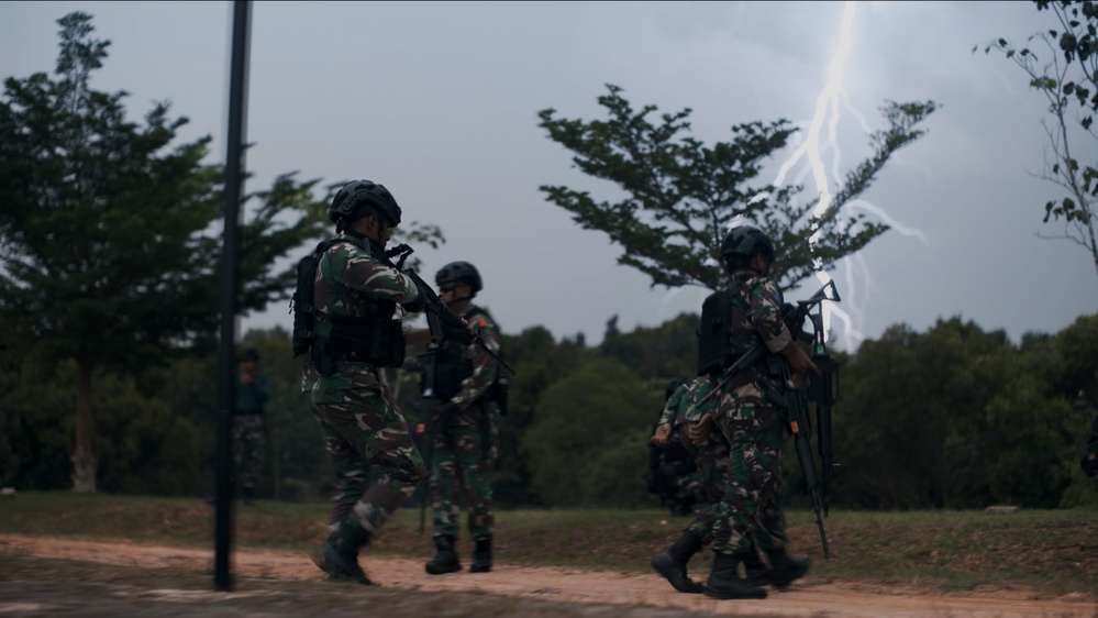 Keris MAREX 24: Ambush Patrol SMEE
