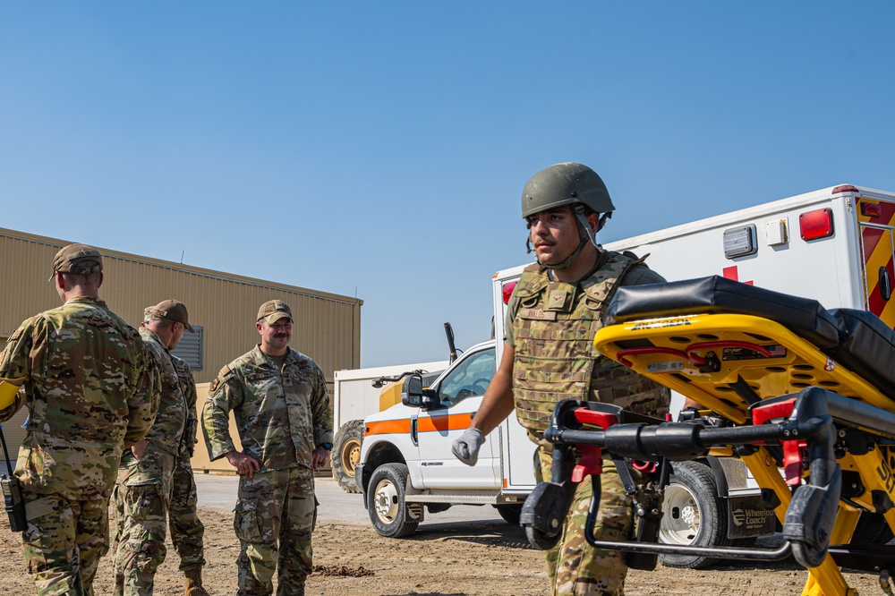 Airmen conduct emergency medical response exercise