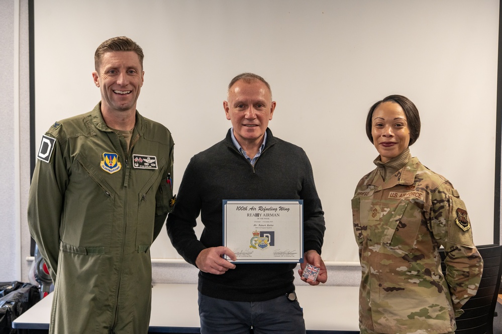 ReaDy Airman of the Week: 100th CES Airman recognized