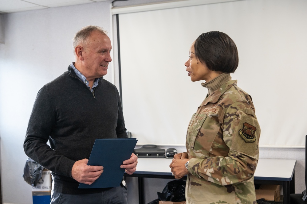 ReaDy Airman of the Week: 100th CES Airman recognized