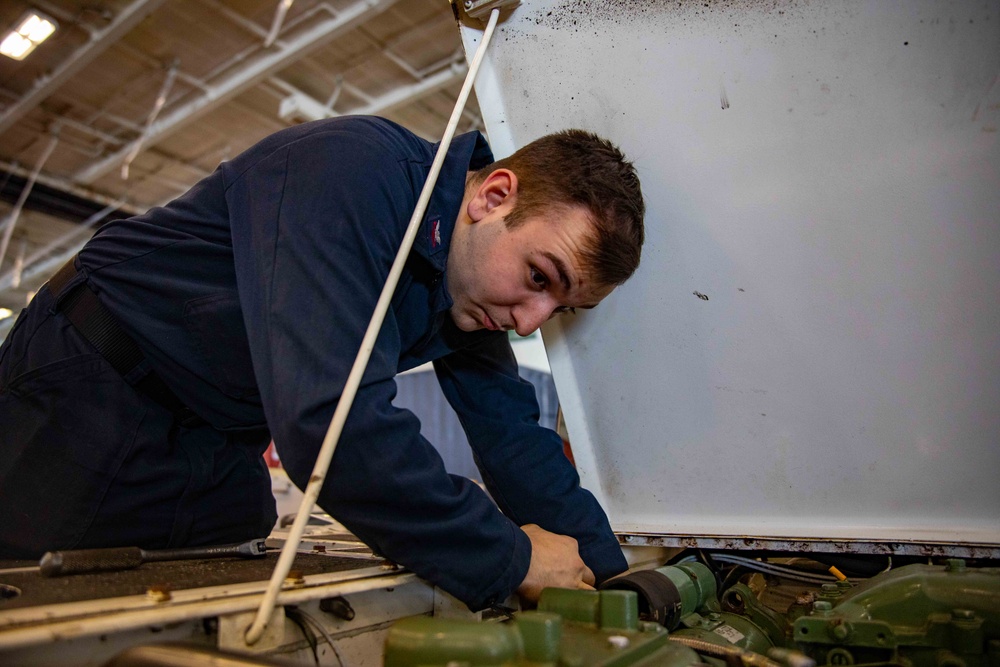 Daily Operations Aboard USS George H.W. Bush (CVN 77)