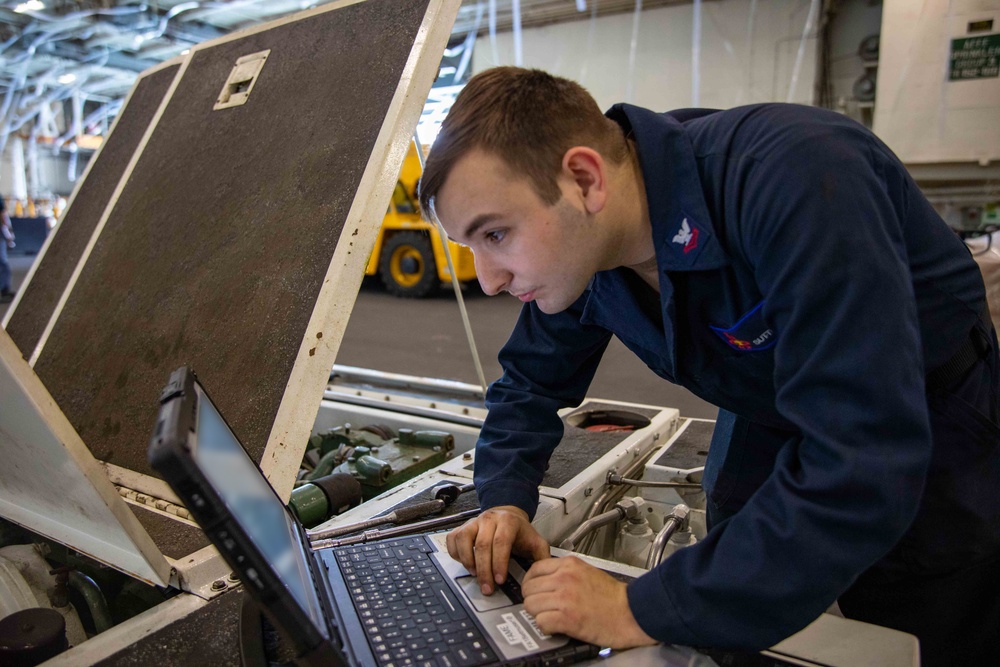 Daily Operations Aboard USS George H.W. Bush (CVN 77)