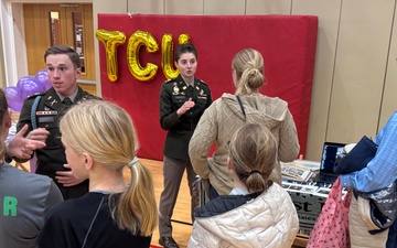 U.S. Military Academy Representatives Attend Vicenza College Fair to Inspire Future Leaders