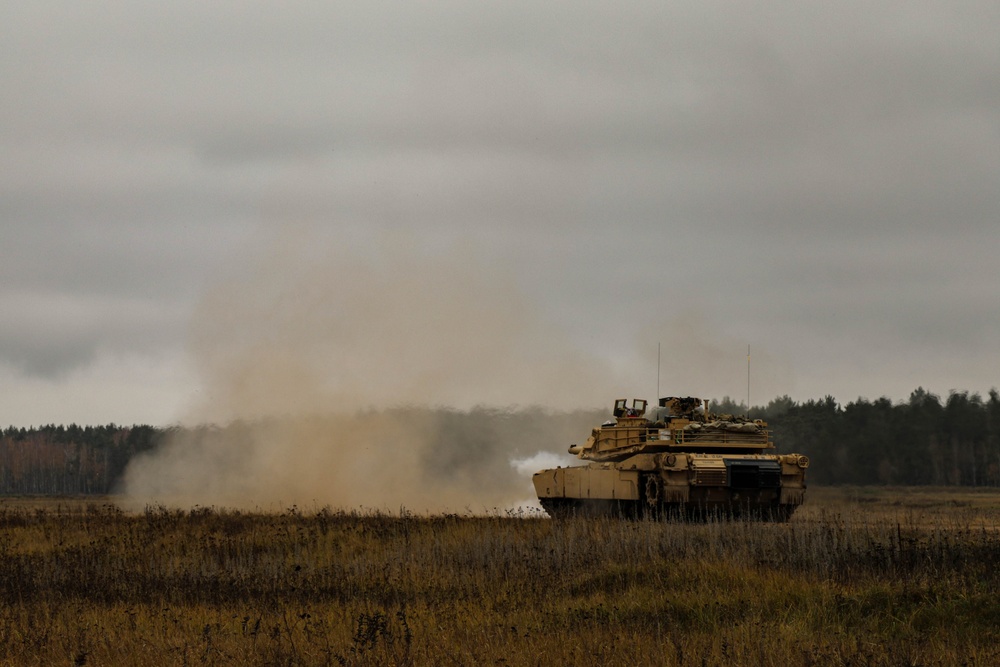 1CD Soldiers hone their skills during a Table Six live fire tank qualification