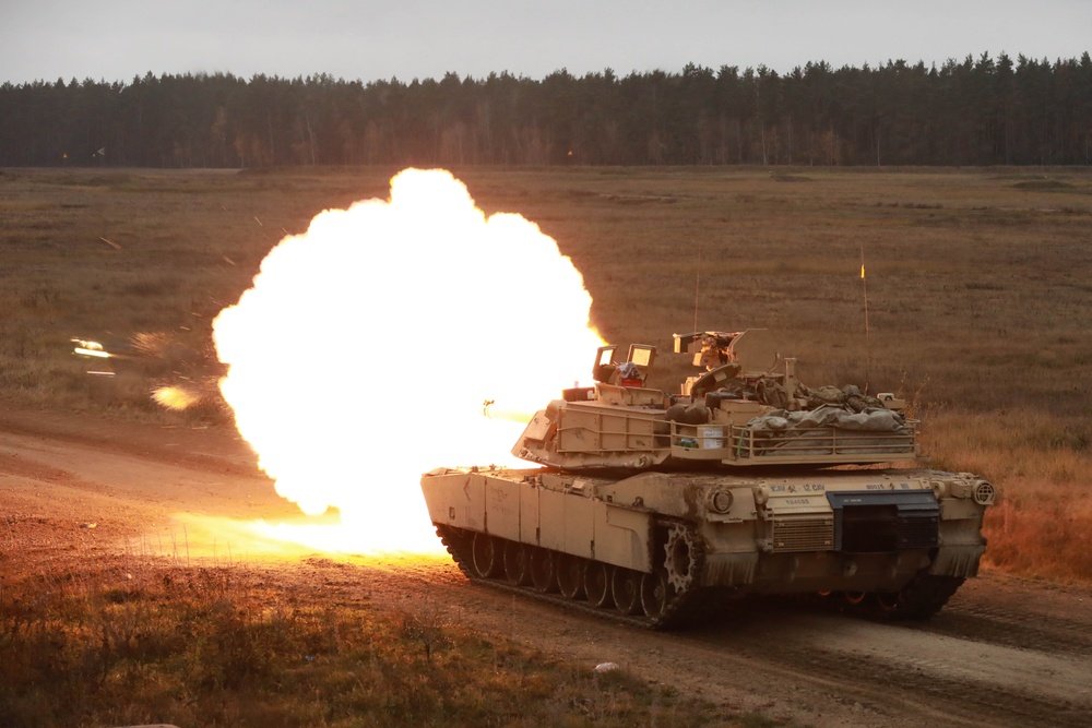 1CD Soldiers hone their skills during a Table Six live fire tank qualification