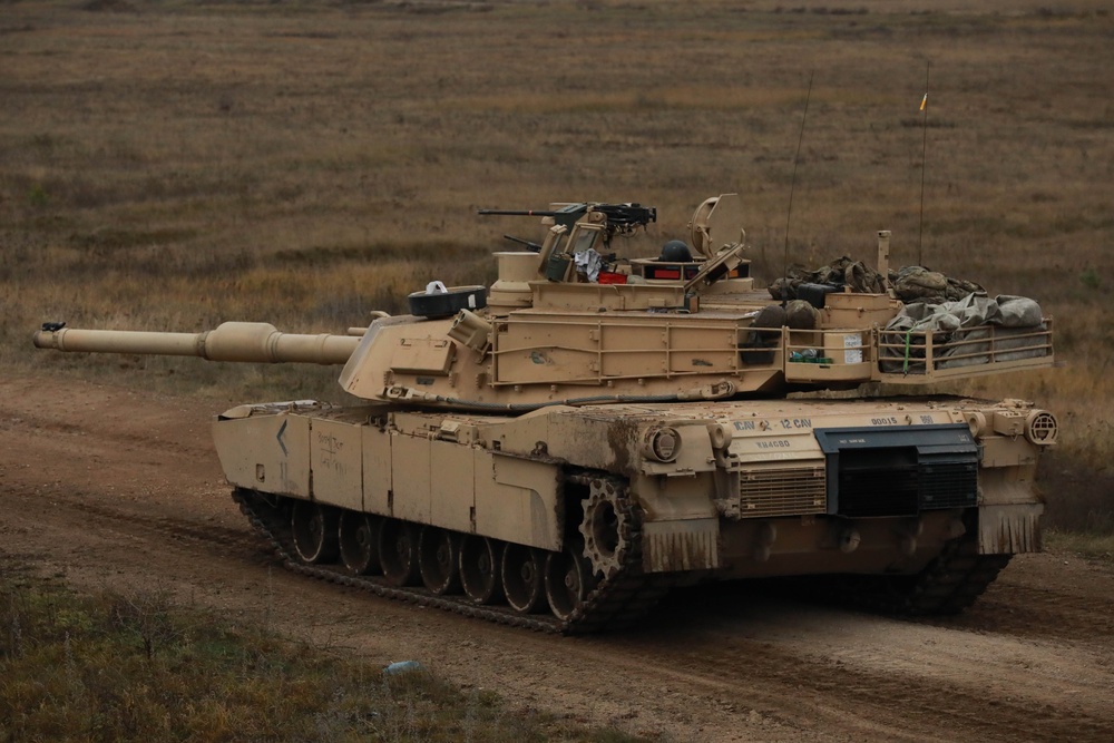 1CD Soldiers hone their skills during a Table Six live fire tank qualification