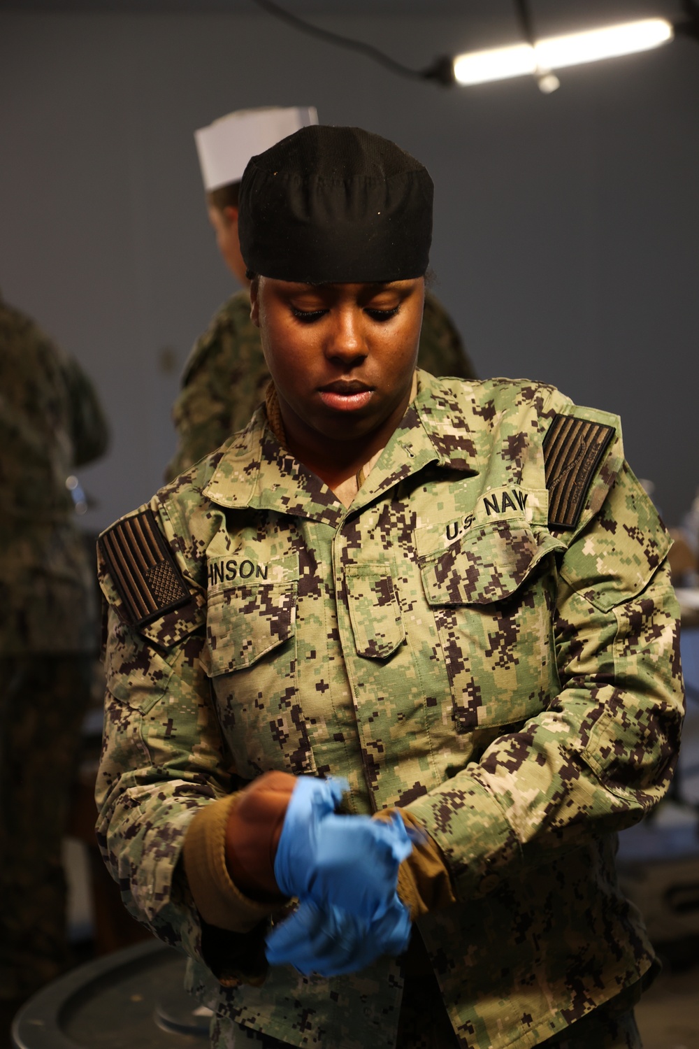 NMCB 4 Seabees Feed Seabees