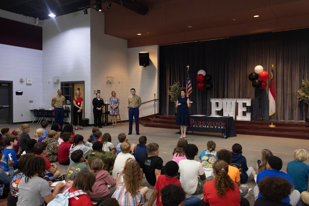 Parkwood Elementary School Celebrates Veterans Day