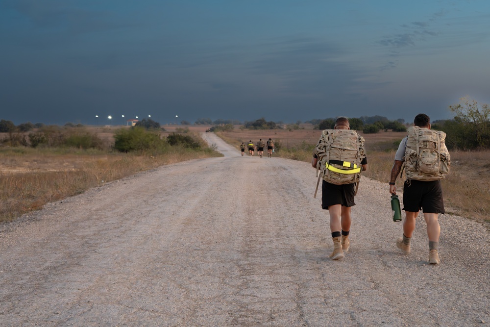 III Armored Corps HHBn Veteran's Day Ruck