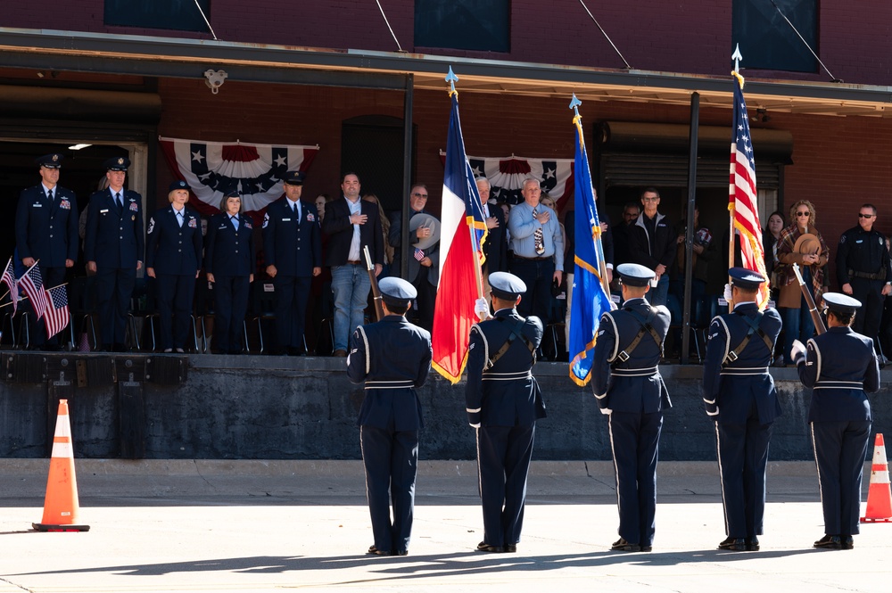 Abilene, Dyess honor veterans during parade