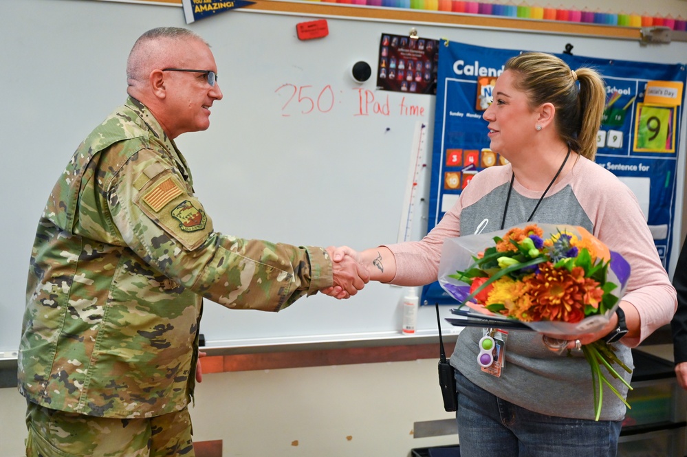 ESGR presents Patriot Award at Jefferson Elementary School in Omaha