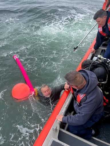 Coast Guard rescues 3 from sinking boat south of Long Beach, NY