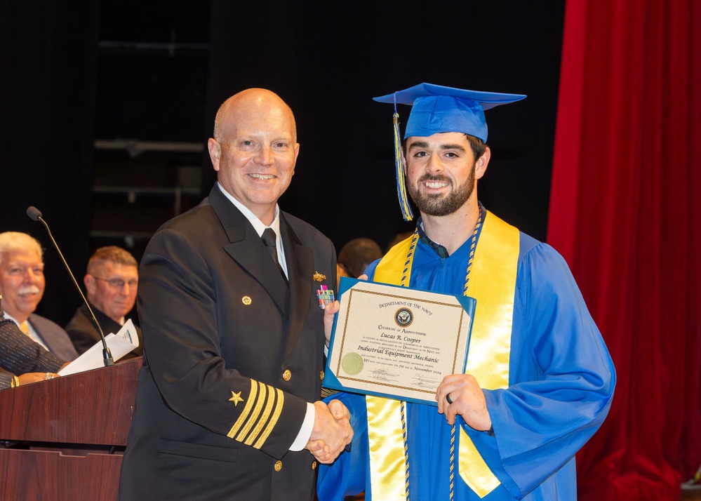 From Apprentice to Journeyman: Norfolk Naval Shipyard Celebrates New Graduates of the 2024 Apprentice Program