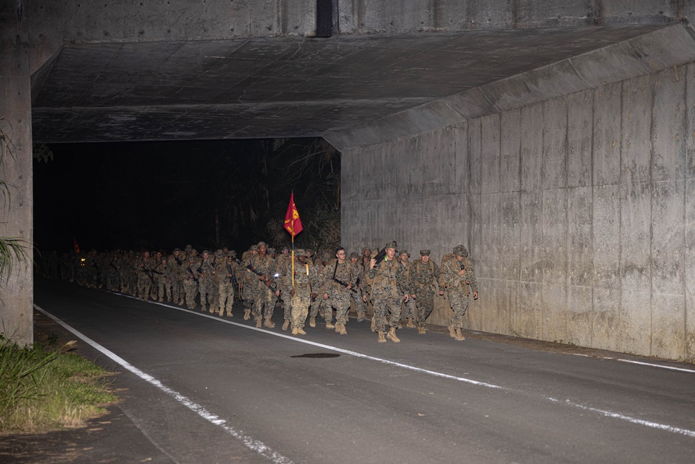 U.S. Marines with 3rd Maintenance Battalion conducts a battalion hike