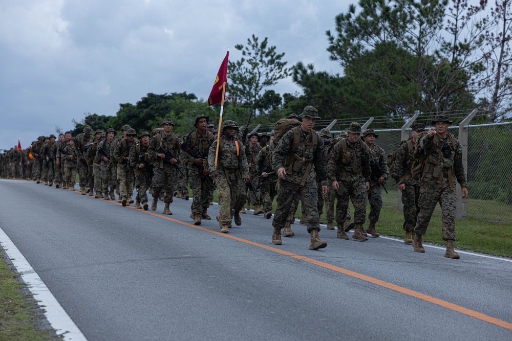 U.S. Marines with 3rd Maintenance Battalion conducts a battalion hike