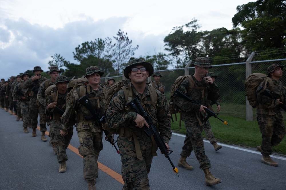 U.S. Marines with 3rd Maintenance Battalion conducts a battalion hike