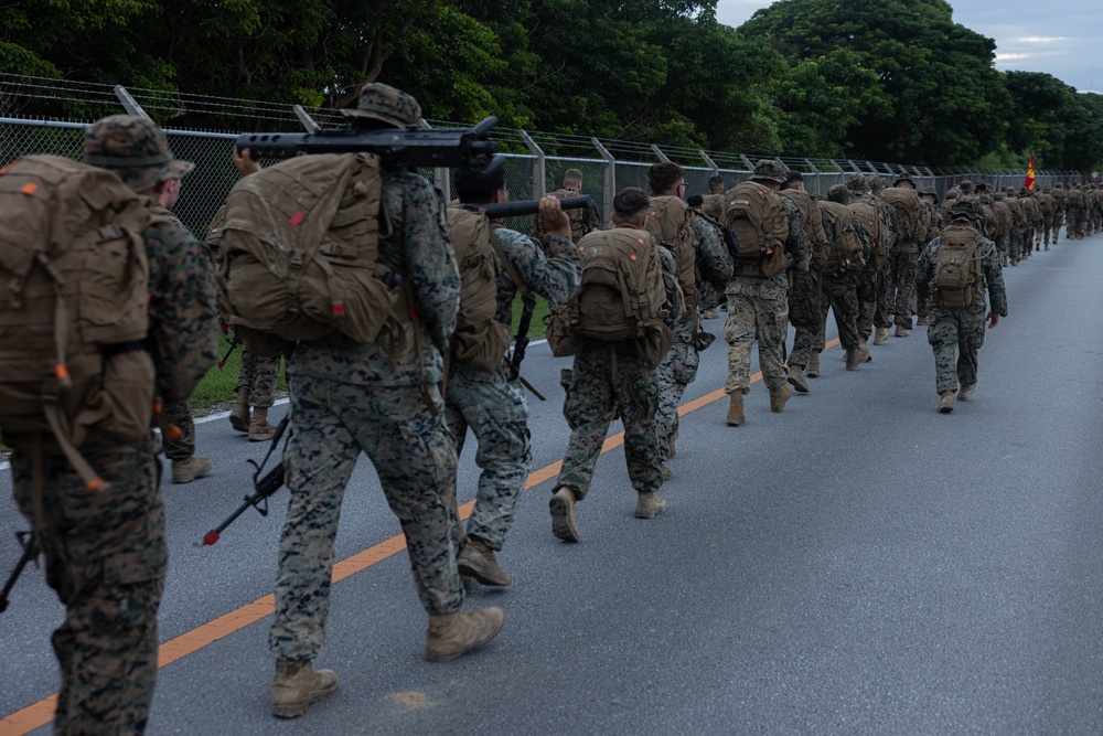 U.S. Marines with 3rd Maintenance Battalion conducts a battalion hike