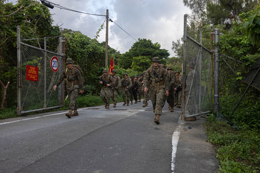 U.S. Marines with 3rd Maintenance Battalion conducts a battalion hike