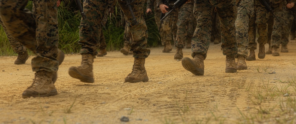 U.S. Marines with 3rd Maintenance Battalion conducts a battalion hike