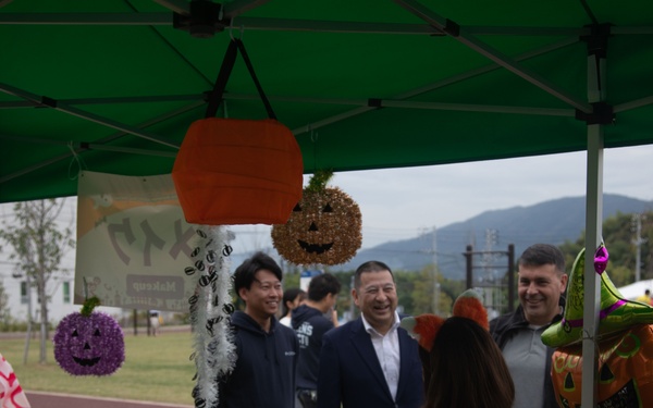 MCAS Iwakuni CO visits Teen Impact 24