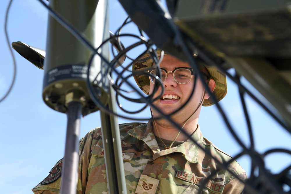 378 EOSS Airmen Replace a TMQ-53 Weather System