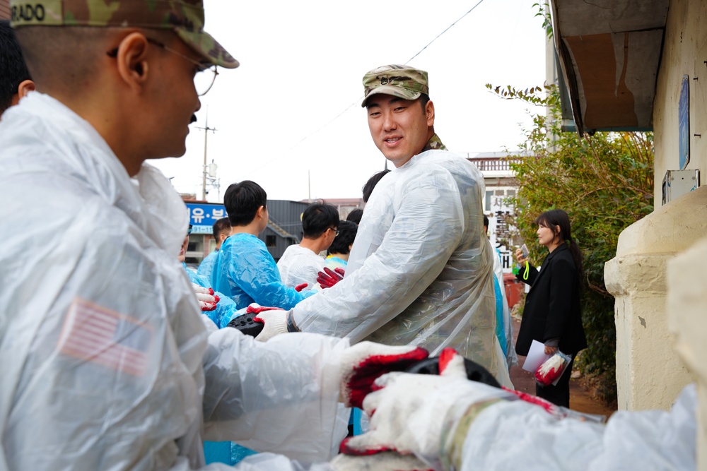 Soldiers Volunteering in Local Community