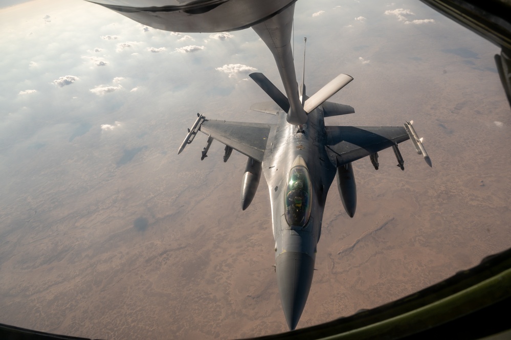 U.S. KC-135 refuels aircraft over CENTCOM