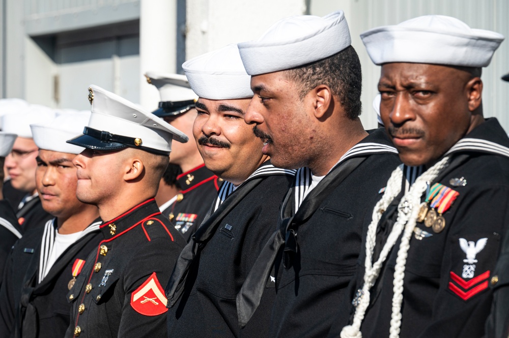 USS John Basilone (DDG 122) is commissioned in New York City