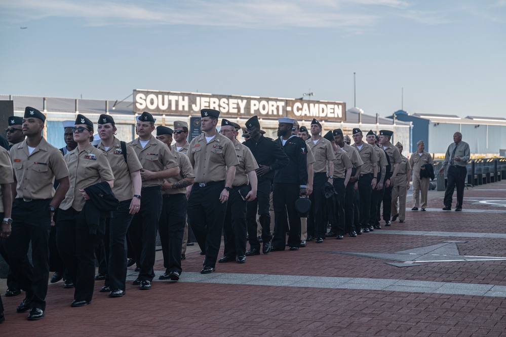 Sailors with USS John Basilone (DDG 122) visit USS New Jersey