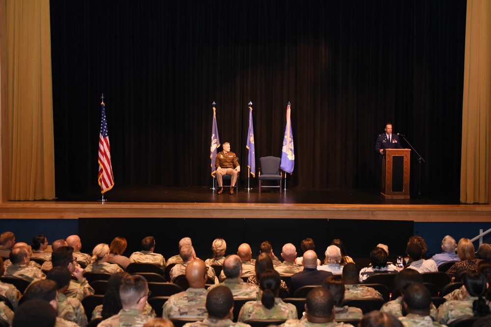 La. Guard holds retirement ceremony for distinguished colonel at Belle Chasse Academy 