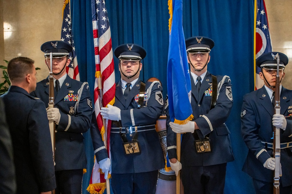 121 ARW supports Veterans Day commemoration